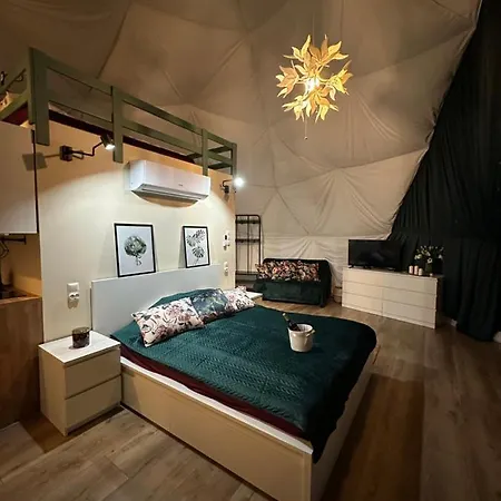 Ranczo Targowka - Glampy I Domki Malanow Exterior photo