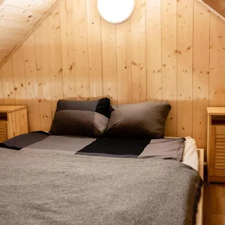 Ranczo Targowka - Glampy I Domki Malanow Exterior photo